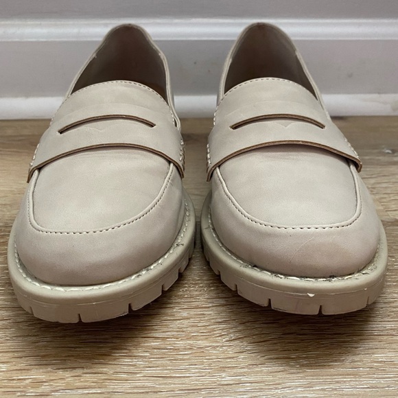 Dolce Vita Elias Catalina Loafers - Picture 2 of 11